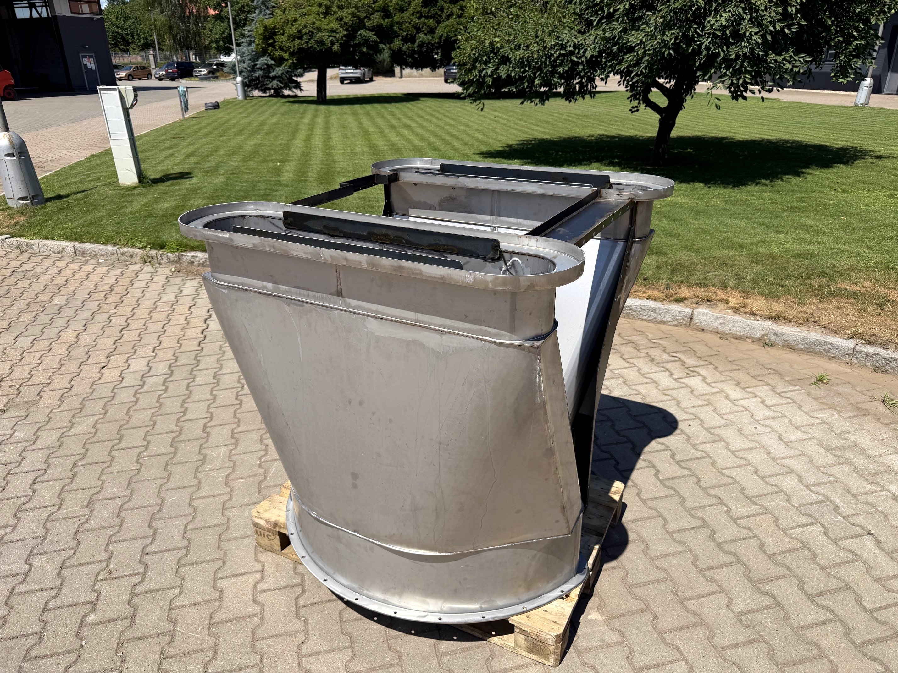 Nerezové vzduchovody ve výrobě ŠMAHEL